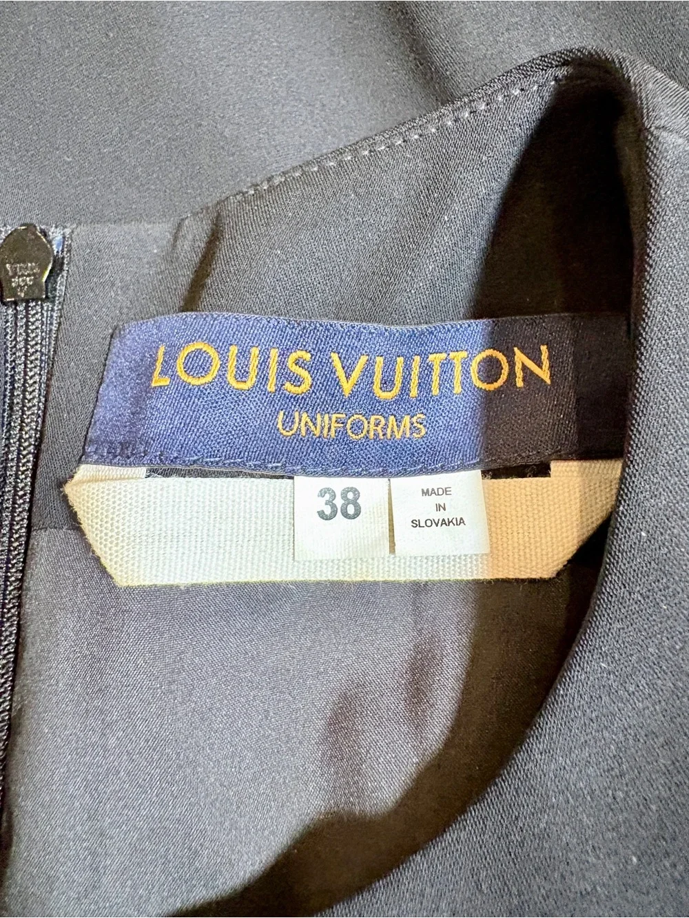Louis Vuitton Black Sleeveless Dress with Boning Size 38 (6)
